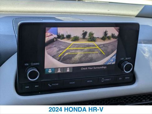 Used 2024 Honda HR-V LX image 18