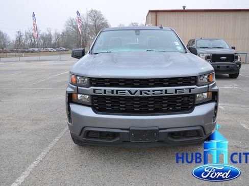 Used 2022 Chevrolet Silverado 1500 Custom w/ LPO, Dark Essentials Package image 8