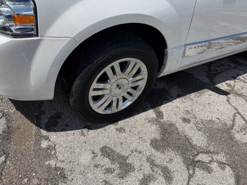 Used 2013 Lincoln Navigator 2WD w/ HD Trailer Tow Pkg image 34