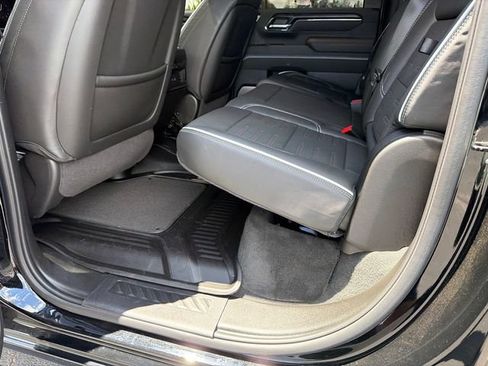 Used 2024 GMC Sierra 2500 AT4X AWD/4WD image 20