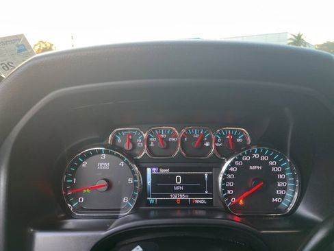 Used 2018 Chevrolet Silverado 1500 LT w/ Texas Edition image 20