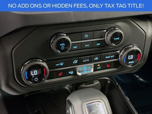 New 2025 Ford Bronco Big Bend image 16