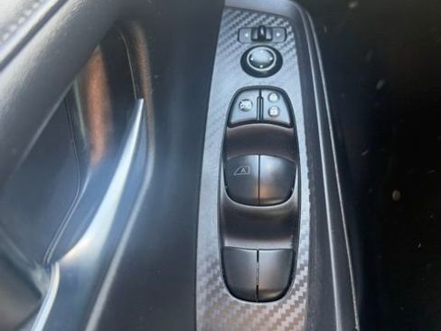 Used 2020 Nissan Sentra SV image 16