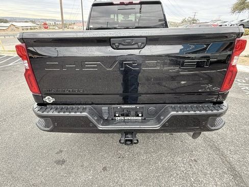 Used 2024 Chevrolet Silverado 2500 LTZ w/ LTZ Plus Package image 22
