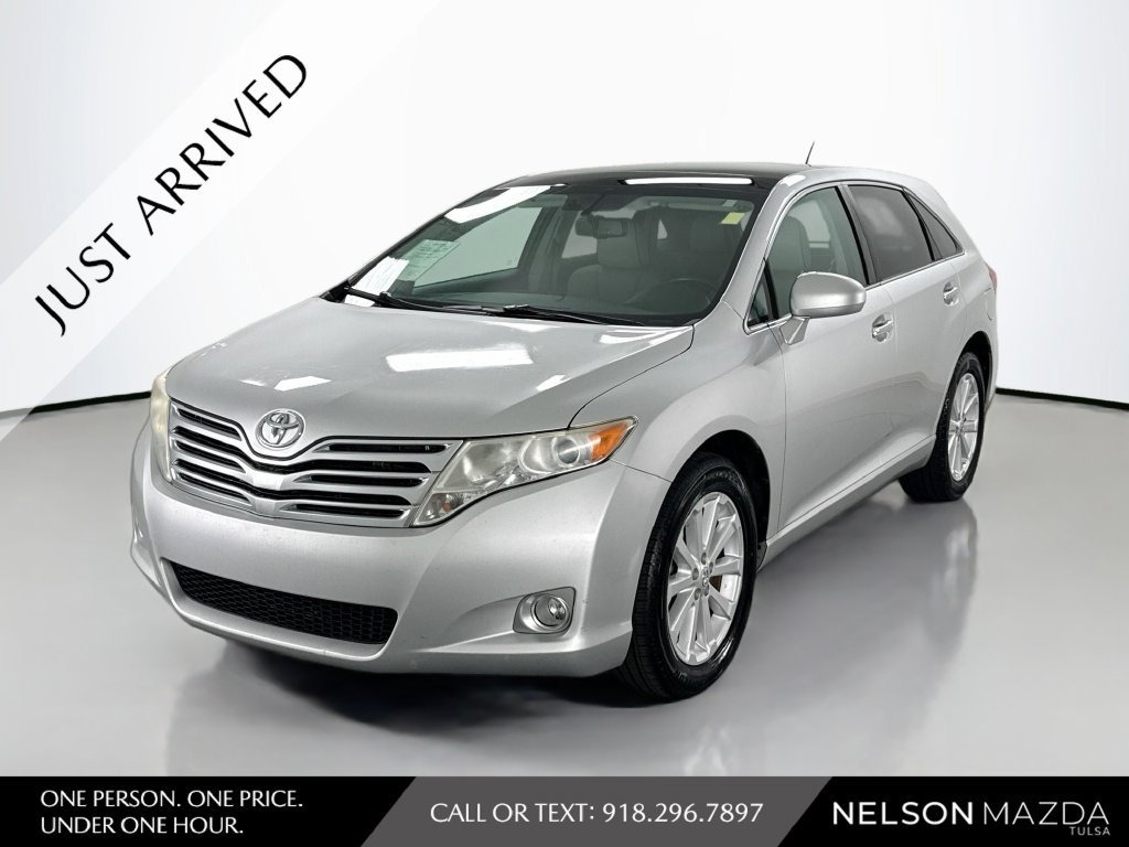 Used 2012 Toyota Venza XLE w/ XLE Premium Pkg AWD/4WD image 1
