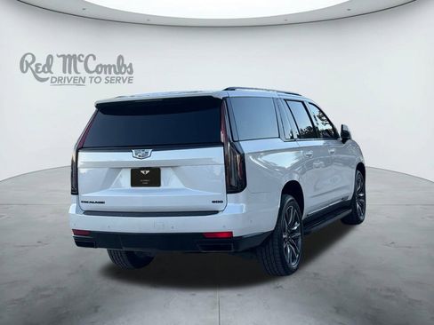 Used 2021 Cadillac Escalade ESV Sport image 5