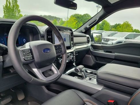 Used 2025 Ford F150 Lariat w/ Equipment Group 501A Mid AWD/4WD image 13