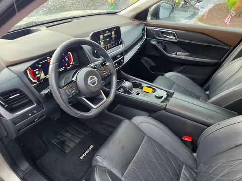 Certified 2021 Nissan Rogue Platinum AWD/4WD image 22