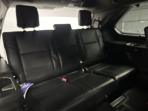 Used 2026 Toyota Sequoia Platinum AWD/4WD image 7