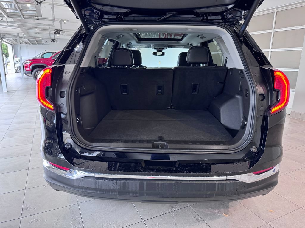 Certified 2022 GMC Terrain SLT AWD/4WD image 7