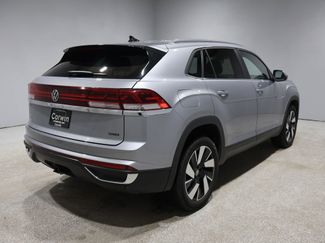 Used 2025 Volkswagen Atlas Cross Sport SE video 2