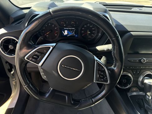 Used 2023 Chevrolet Camaro LT image 12