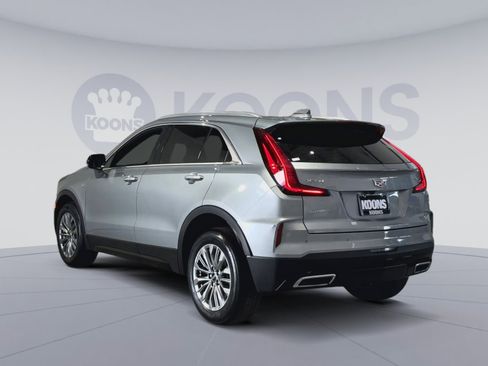 Used 2024 Cadillac XT4 Premium Luxury AWD/4WD image 10