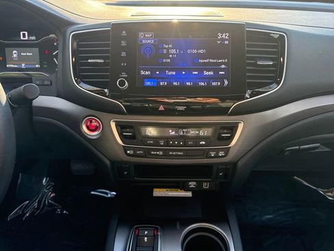 Certified 2023 Honda Ridgeline RTL-E image 16