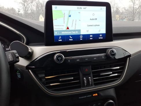 Used 2022 Ford Escape SE w/ Convenience Package image 32