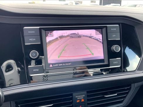 Used 2024 Volkswagen Jetta S image 23