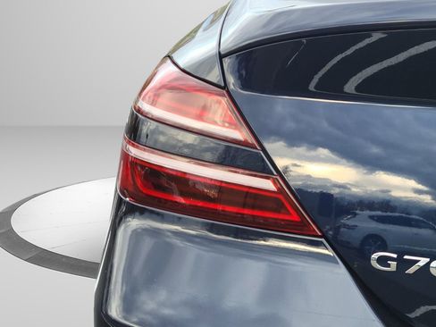 New 2026 Genesis G70 2.5T image 10
