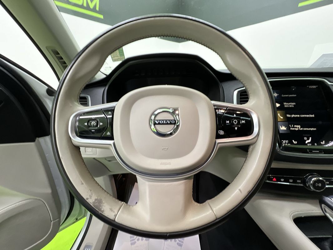 Used 2020 Volvo XC90 T6 Momentum w/ Protection Package Premier AWD/4WD image 20