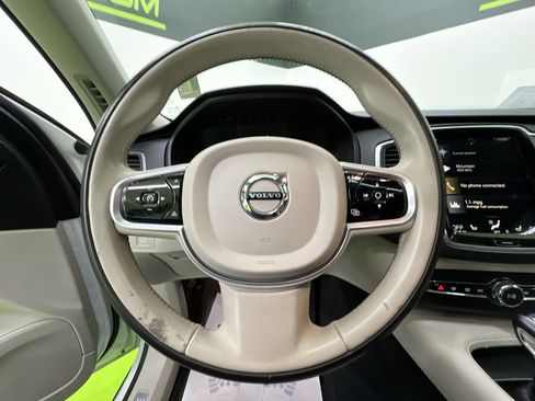 Used 2020 Volvo XC90 T6 Momentum w/ Protection Package Premier AWD/4WD image 20