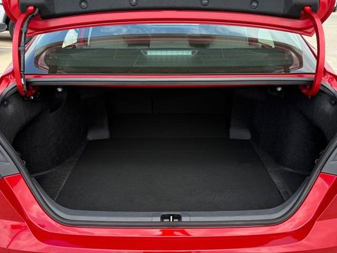 Used 2026 Toyota Camry LE image 29