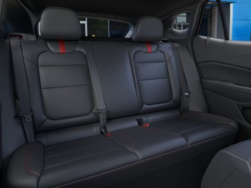 New 2026 Chevrolet Trax RS w/ Sunroof Package FWD image 41