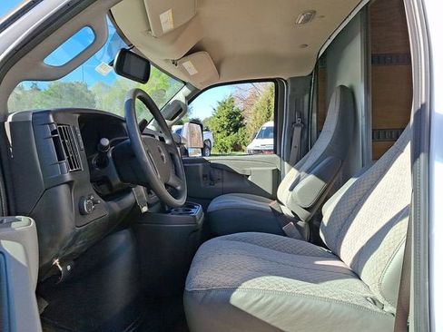 New 2024 GMC Savana 3500 1WT w/ Power Convenience Package image 6