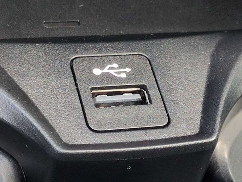 Used 2025 BMW 330i xDrive Sedan AWD/4WD image 33