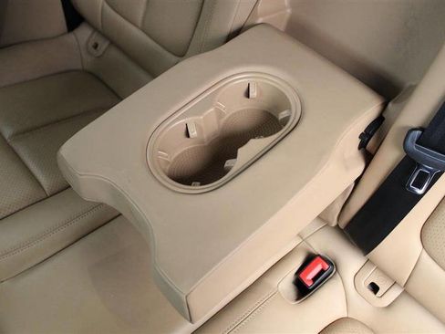 Used 2017 Porsche Macan GTS image 28