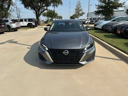 Certified 2025 Nissan Altima 2.5 SV