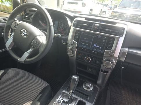Used 2022 Toyota 4Runner SR5 image 10