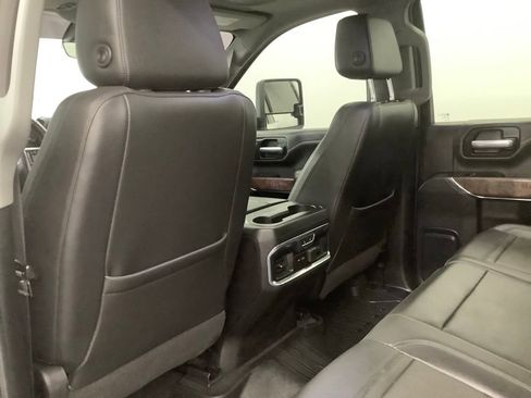 Used 2020 GMC Sierra 3500 Denali w/ Denali Ultimate Package AWD/4WD image 8