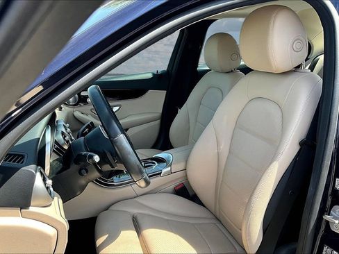 Used 2020 Mercedes-Benz C 300 Sedan w/ Premium Package image 20