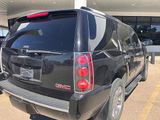 Used 2010 GMC Yukon Denali image 2