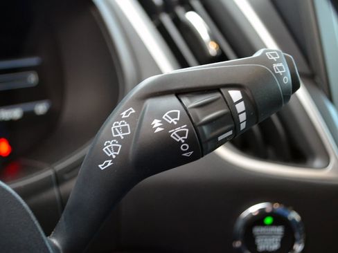 Used 2024 Ford Edge SEL w/ Convenience Package image 18