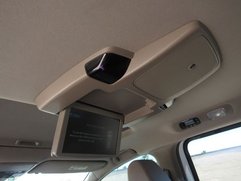 Used 2023 Honda Odyssey Touring image 16