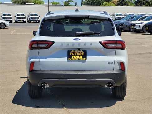 New 2025 Ford Escape ST-Line w/ Tech Pack #1 image 5