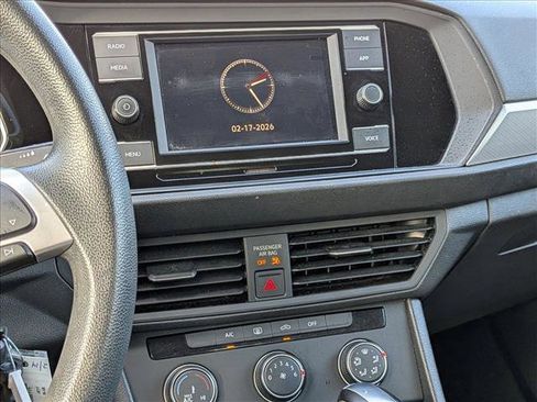 Used 2021 Volkswagen Jetta S w/ Driver Assistance Package image 6