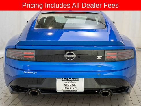 Certified 2025 Nissan Z Performance w/ Floor Mat Package RWD image 6