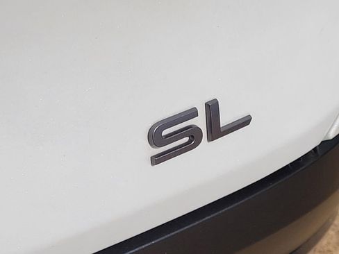 Used 2025 Nissan Murano SL image 8