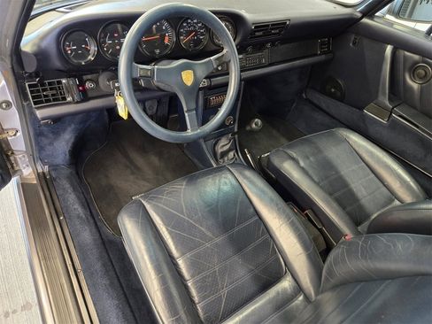 Used 1987 Porsche 911 Carrera image 5