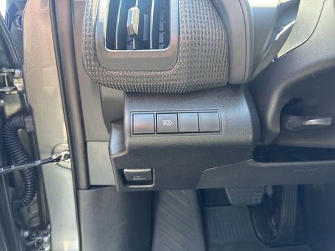 Certified 2023 Subaru Solterra AWD image 19