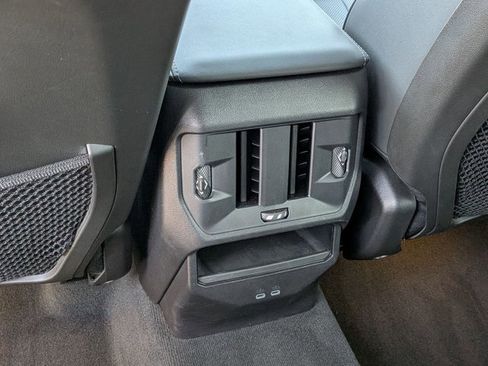 Used 2025 BMW X3 xDrive30i w/ Convenience Package image 19