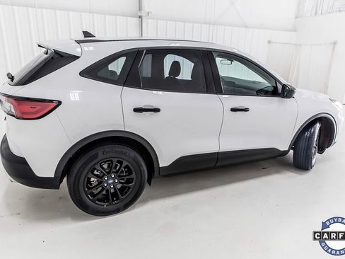 Used 2020 Ford Escape S image 8