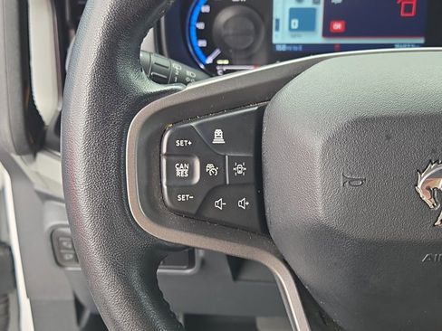 Used 2023 Ford Bronco Badlands image 26