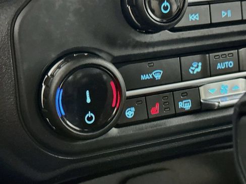 Used 2022 Ford Bronco Wildtrak AWD/4WD image 23