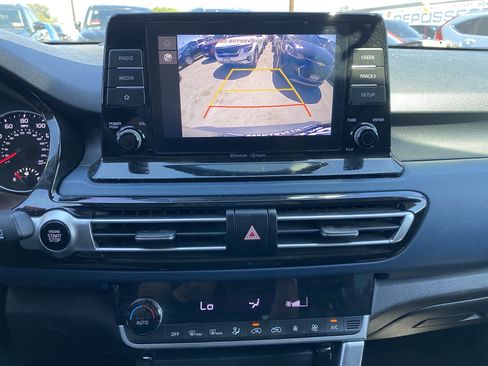 Used 2023 Kia Seltos S FWD image 25