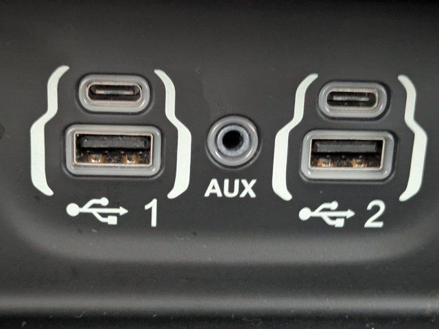 Used 2022 RAM 1500 Laramie AWD/4WD image 23