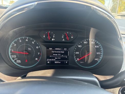 Used 2020 Chevrolet Malibu LT image 35