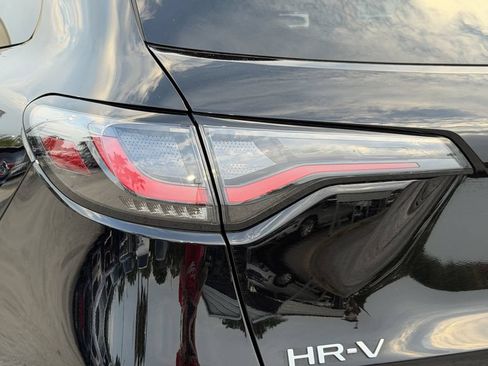 Used 2026 Honda HR-V LX image 10