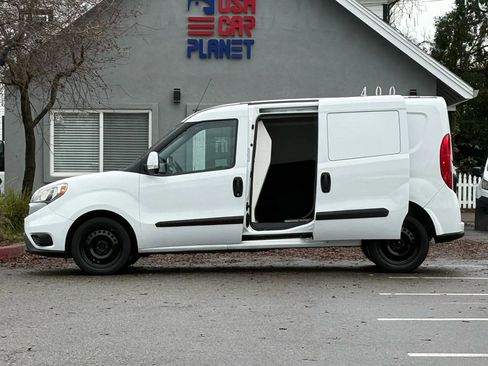 Used 2021 RAM ProMaster City Tradesman SLT image 10